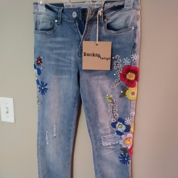 Rock & Indigo Embellished Jeans!! Sz 8/28!! - Picture 4 of 8